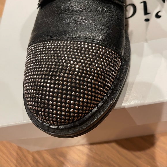 Black leather booties size 7 - Picture 6 of 9